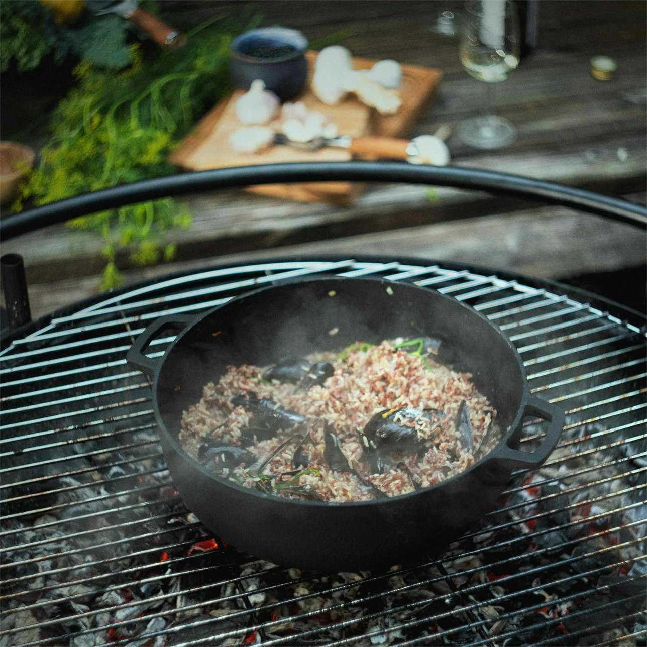 Fiskars Norden Grill Chef Gusseisentopf, 30 Cm