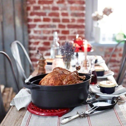 Staub Oval Kochtopf Aus Gusseisen 8 L, Kirsche