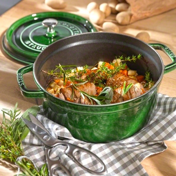 Staub Runde Kochtopf Aus Gusseisen 3,8 L, Grün