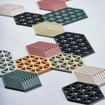 Zone Denmark Hexagon Untersetzer, Schwarz